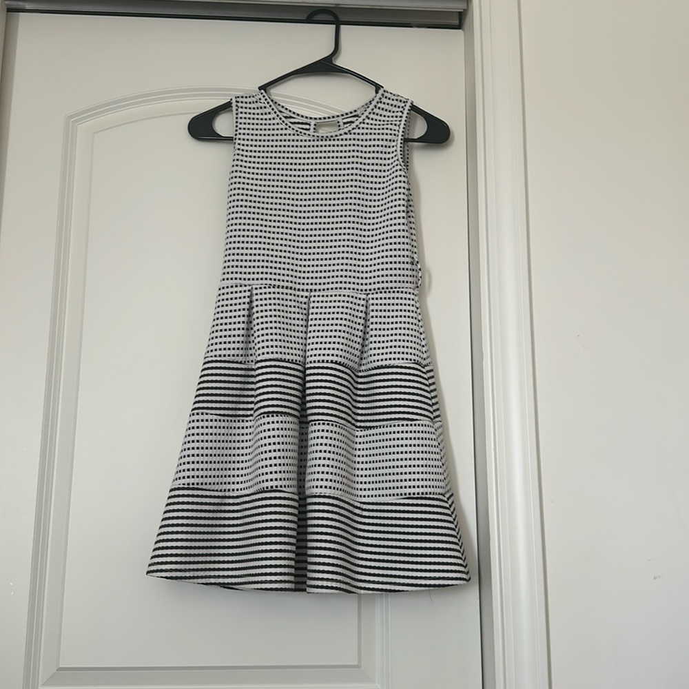 CUTE KIDS DRESS SIZE 12